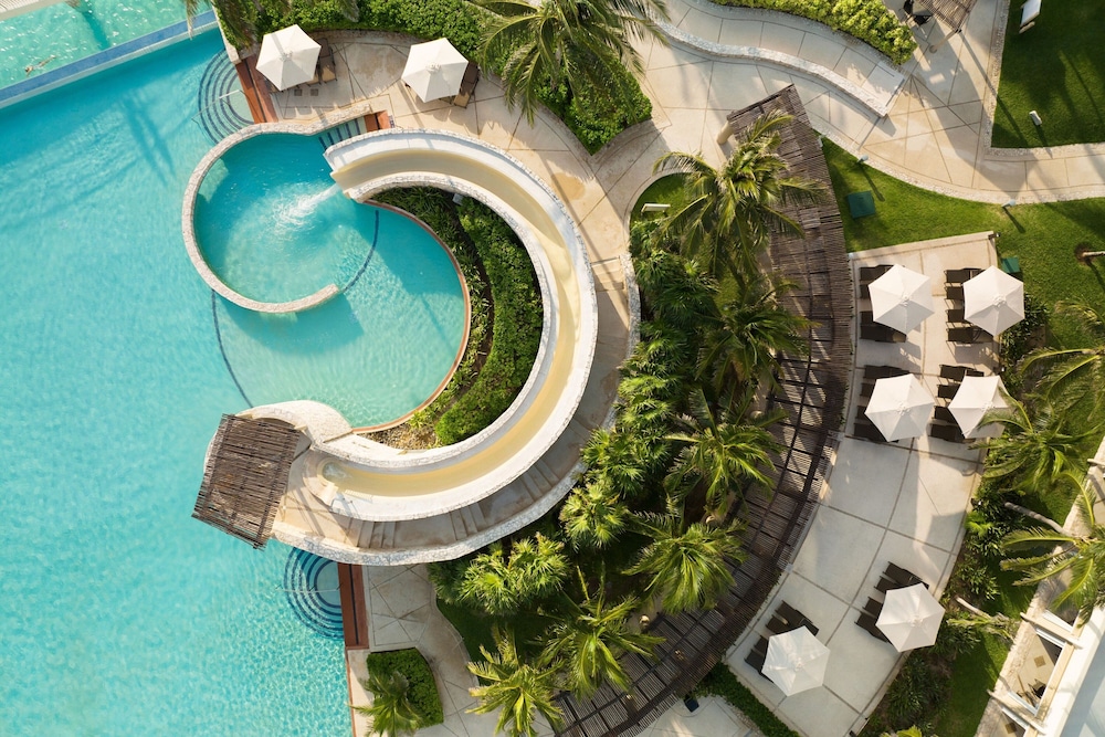 The Westin Lagunamar Ocean Resort Villas & Spa, Cancun — Main photo in Cancun, Quintana Roo