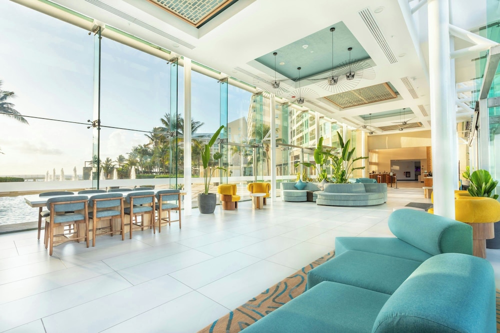 The Westin Lagunamar Ocean Resort Villas & Spa, Cancun — Hotel building in Cancun, Quintana Roo