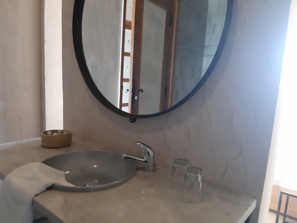 Welcome Meridiana Resort - Families and Couples Only — Hotel rooms in Aghir, Medenine