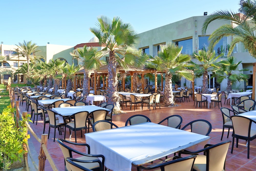 Welcome Meridiana Resort - Families and Couples Only — Restaurant & bars in Aghir, Medenine