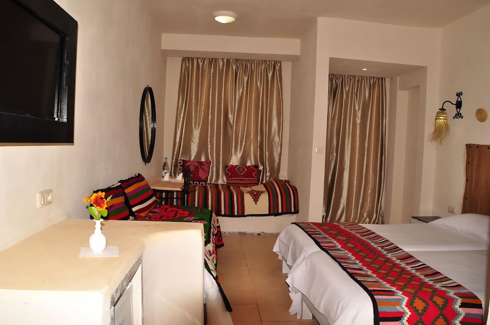 Welcome Meridiana Resort - Families and Couples Only — Hotel rooms in Aghir, Medenine
