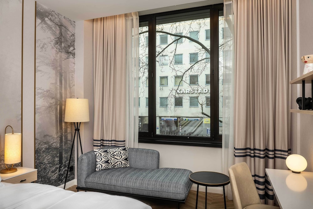 DoubleTree by Hilton Berlin Ku'damm — Main photo in Berlin, Berlin