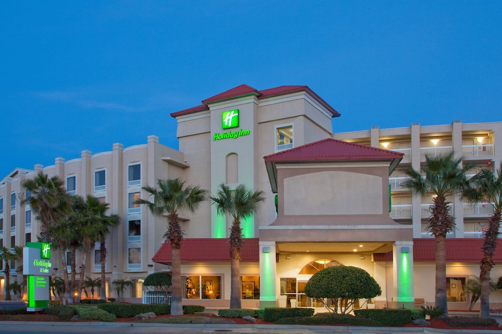 Holiday Inn & Suites Daytona Beach on the Ocean by IHG — Hotel building in Daytona Beach, Florida