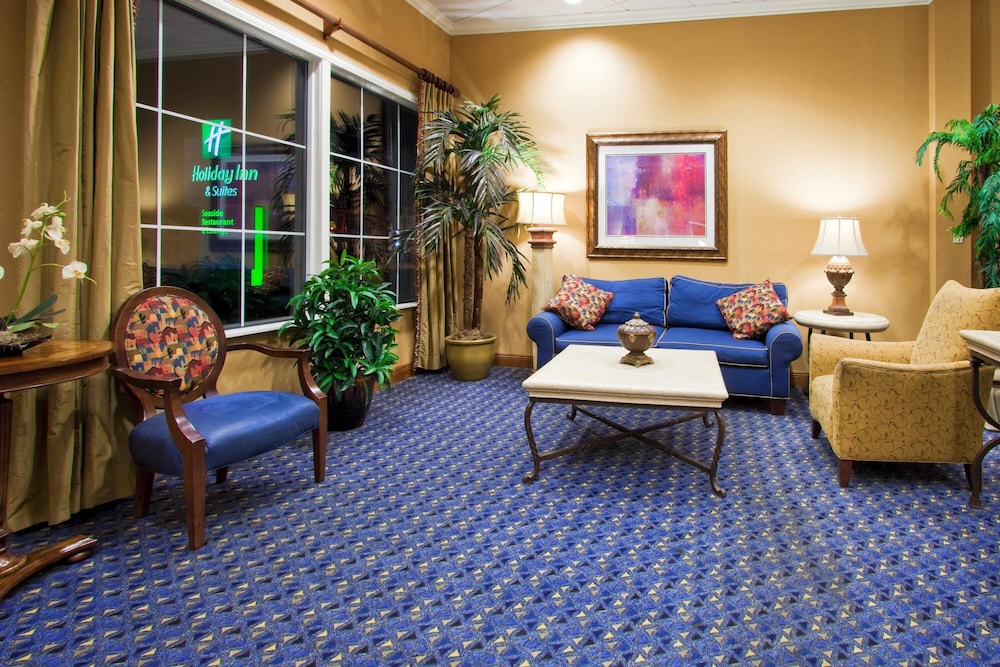 Holiday Inn & Suites Daytona Beach on the Ocean by IHG — Hotel building in Daytona Beach, Florida