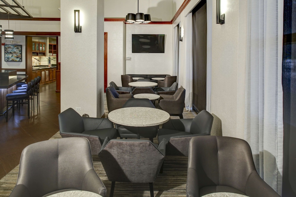 Hyatt Place Busch Gardens — Restaurant & bars in Tampa, Florida