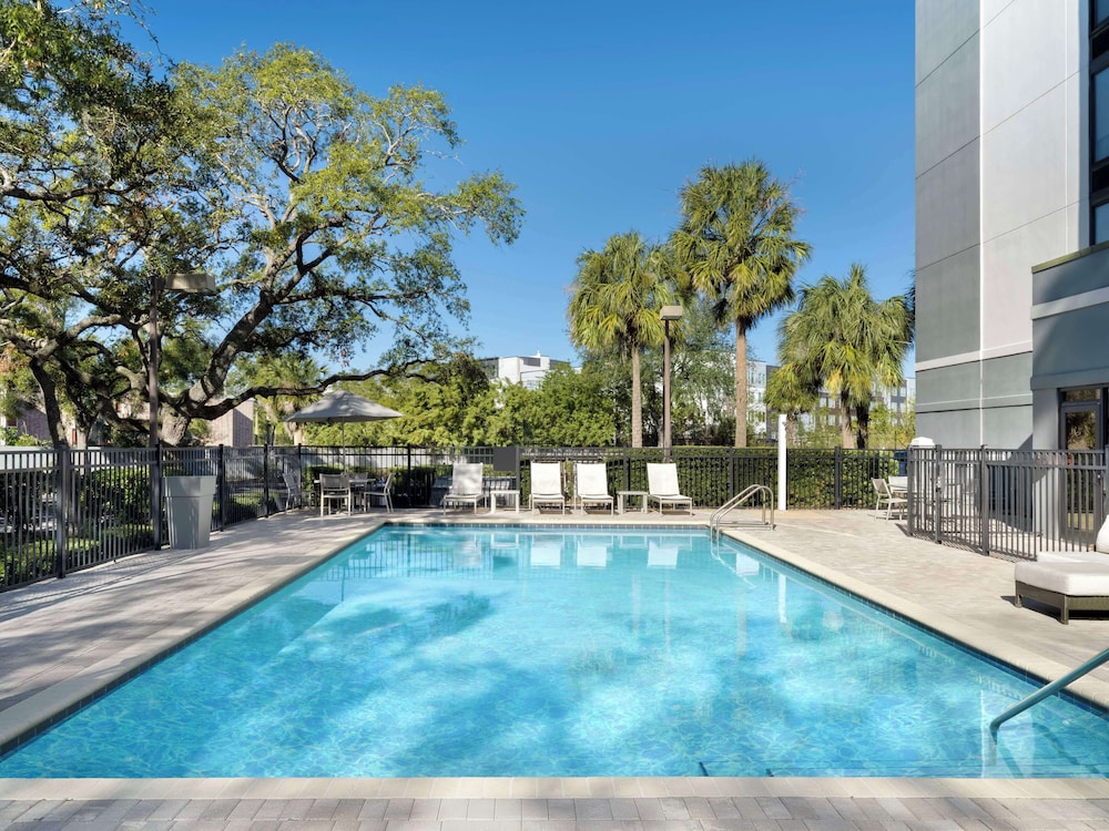 Hyatt Place Busch Gardens — Swimming pool in Tampa, Florida