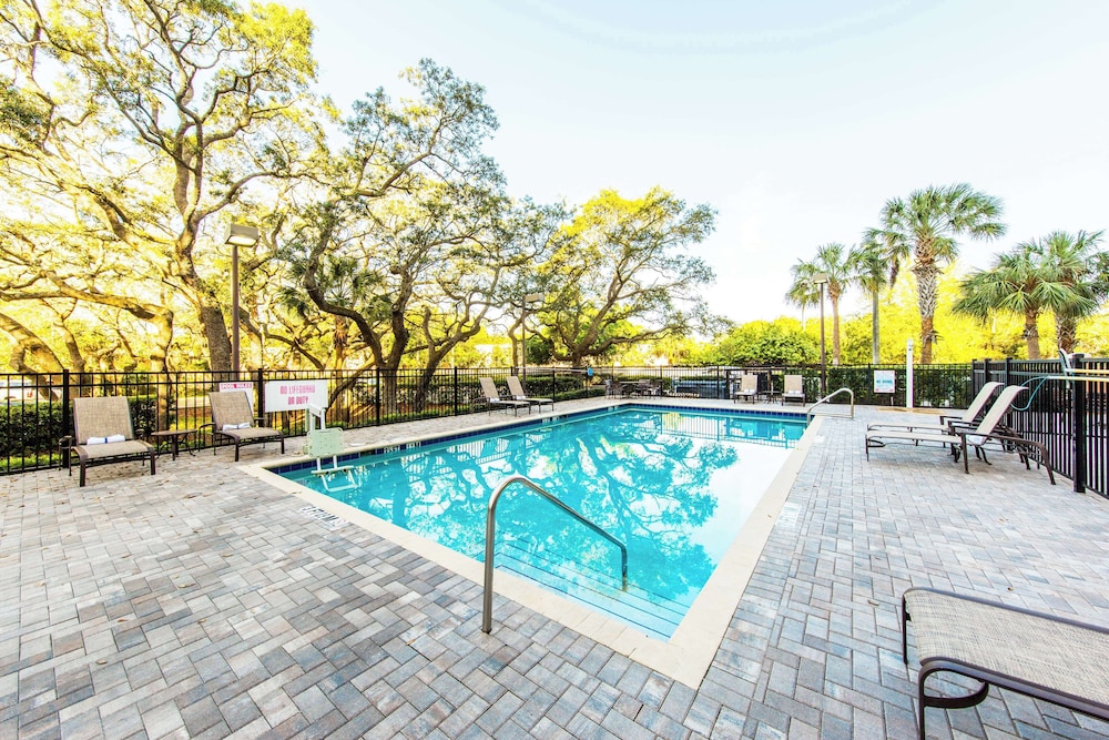 Hyatt Place Busch Gardens — Swimming pool in Tampa, Florida