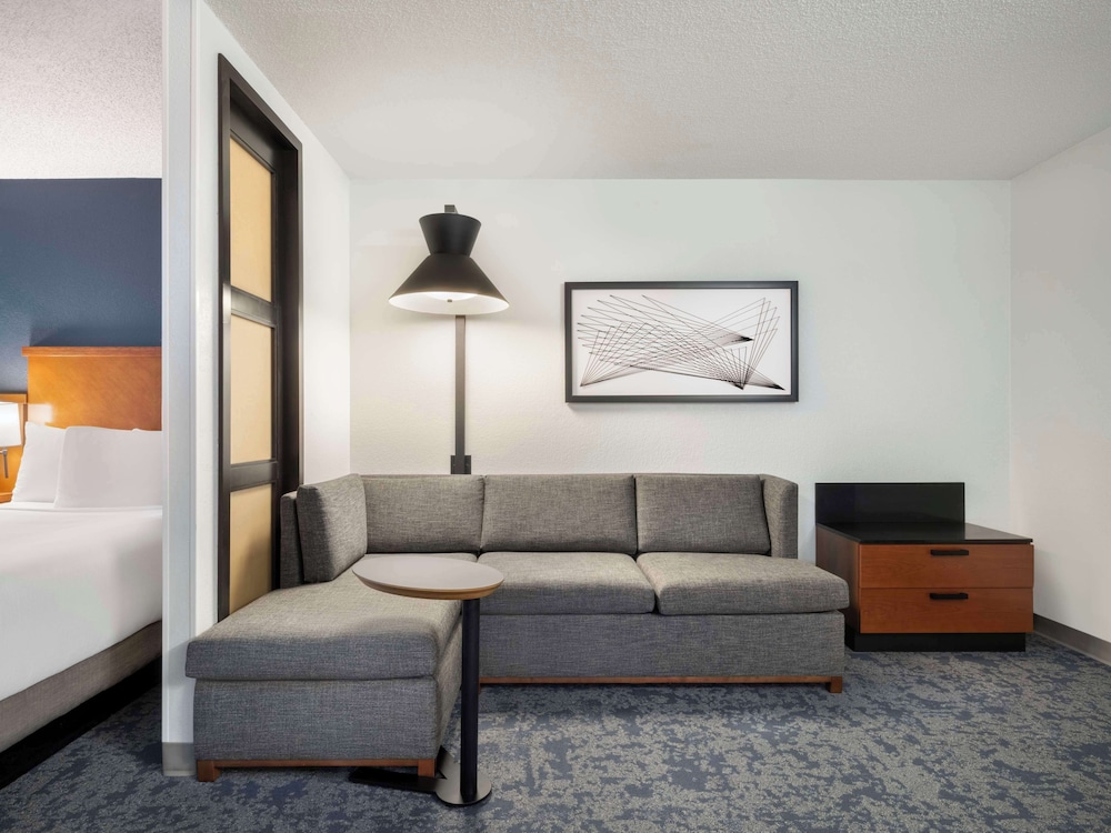 Hyatt Place Busch Gardens — Hotel rooms in Tampa, Florida