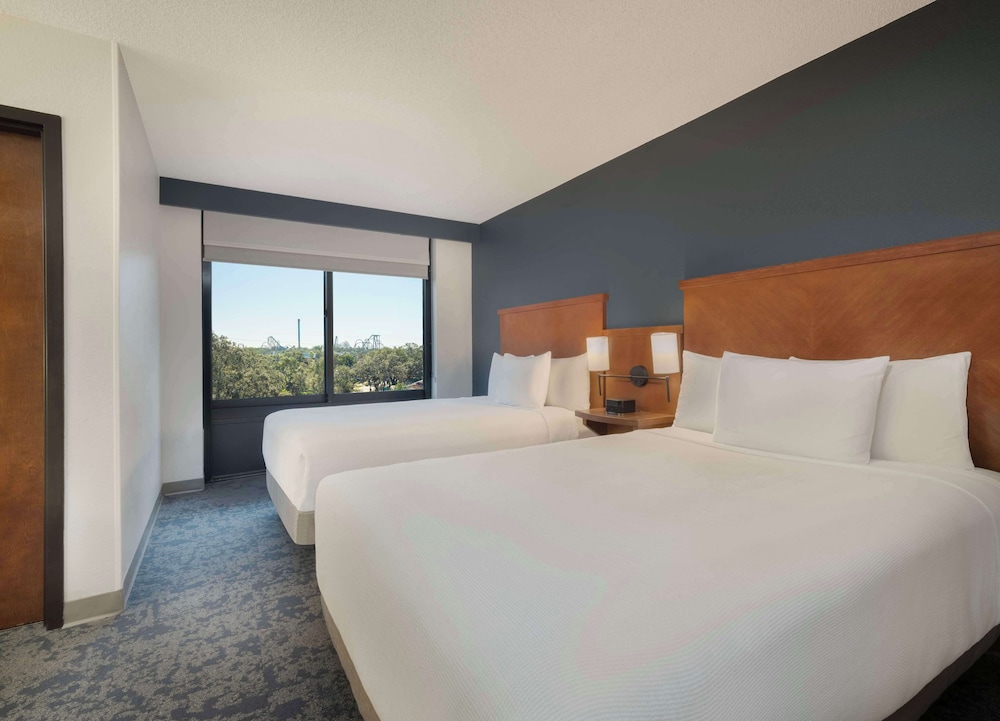 Hyatt Place Busch Gardens — Hotel rooms in Tampa, Florida