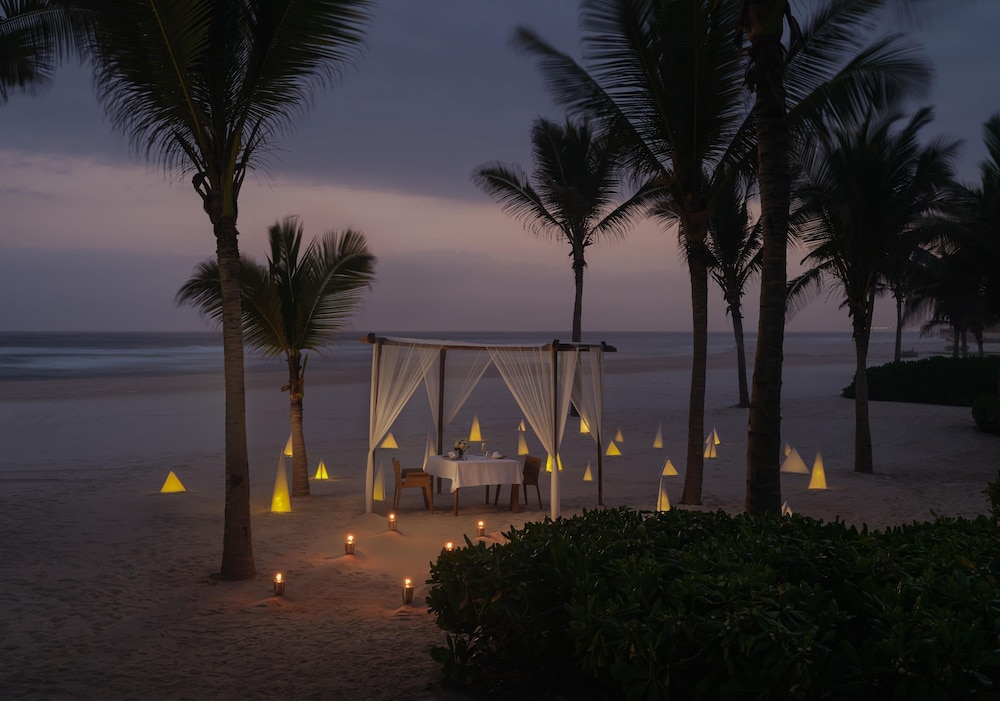 Al Baleed Resort Salalah by Anantara — Beach in Salalah
