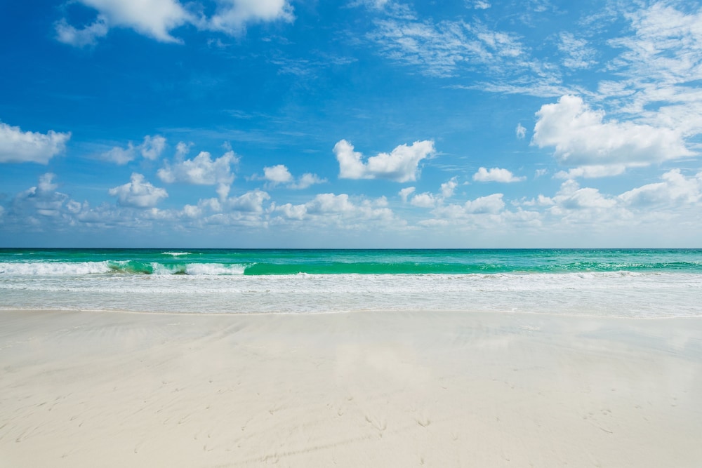 Al Baleed Resort Salalah by Anantara — Beach in Salalah