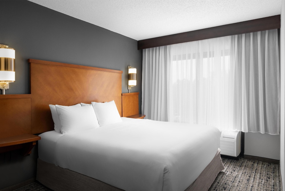 Hyatt Place Utica — Hotel rooms in Utica, Michigan