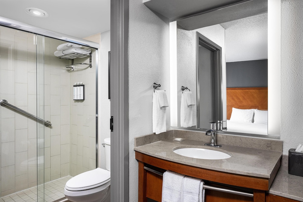 Hyatt Place Utica — Hotel rooms in Utica, Michigan
