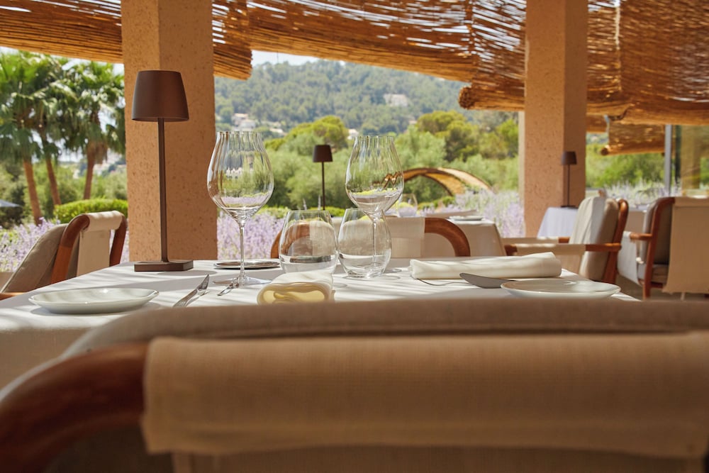 Hotel Pleta de Mar Grand Luxury, adults only – Preferred Hotels & Resorts — Restaurant & bars in Canyamel, Balearic Islands
