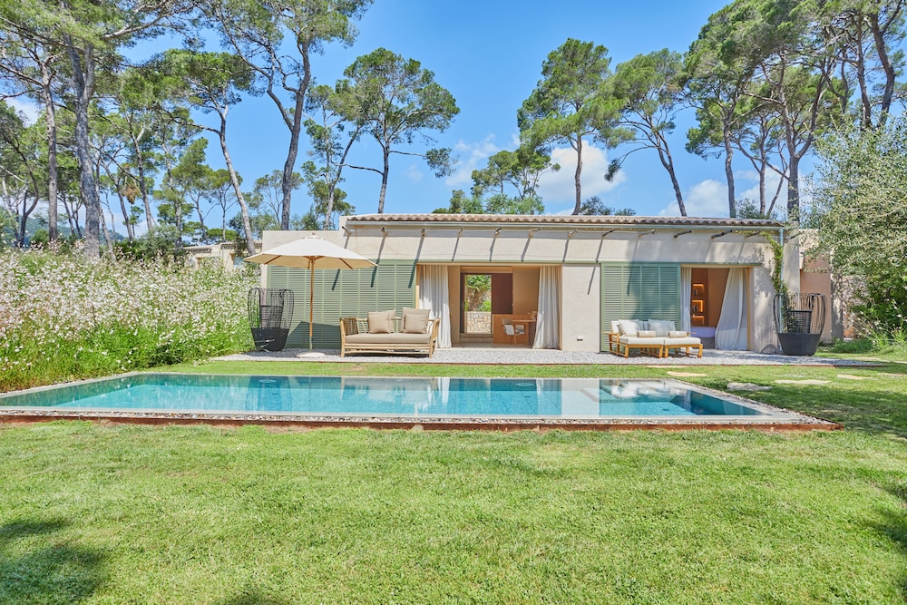 Hotel Pleta de Mar Grand Luxury, adults only – Preferred Hotels & Resorts — Swimming pool in Canyamel, Balearic Islands