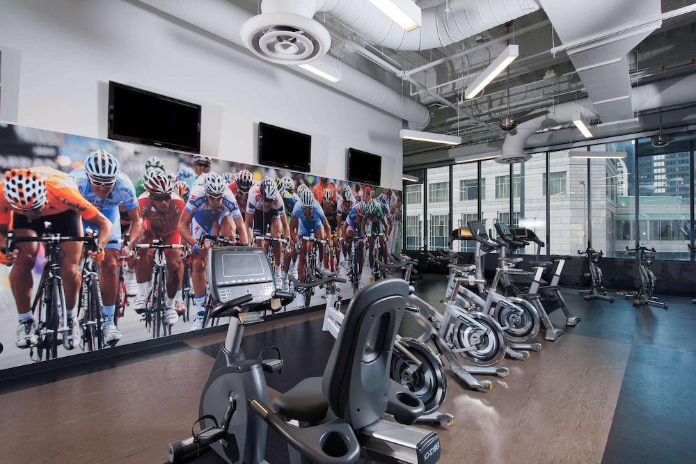Radisson Blu Aqua Hotel Chicago — Sports & recreation in Chicago, Illinois