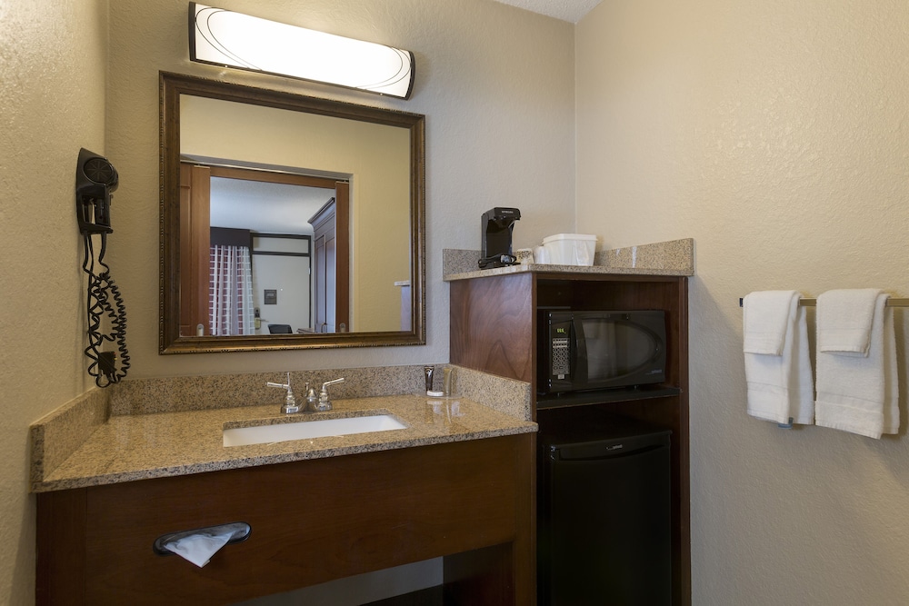 Rosen Inn, closest to Universal — Hotel rooms in Orlando, Florida