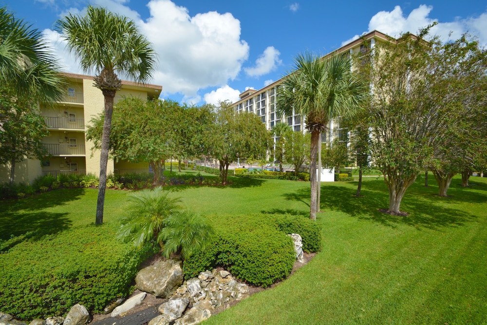 Rosen Inn, closest to Universal — Hotel building in Orlando, Florida