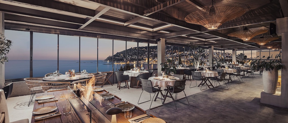 Büyük Hotel — Main photo in Alanya