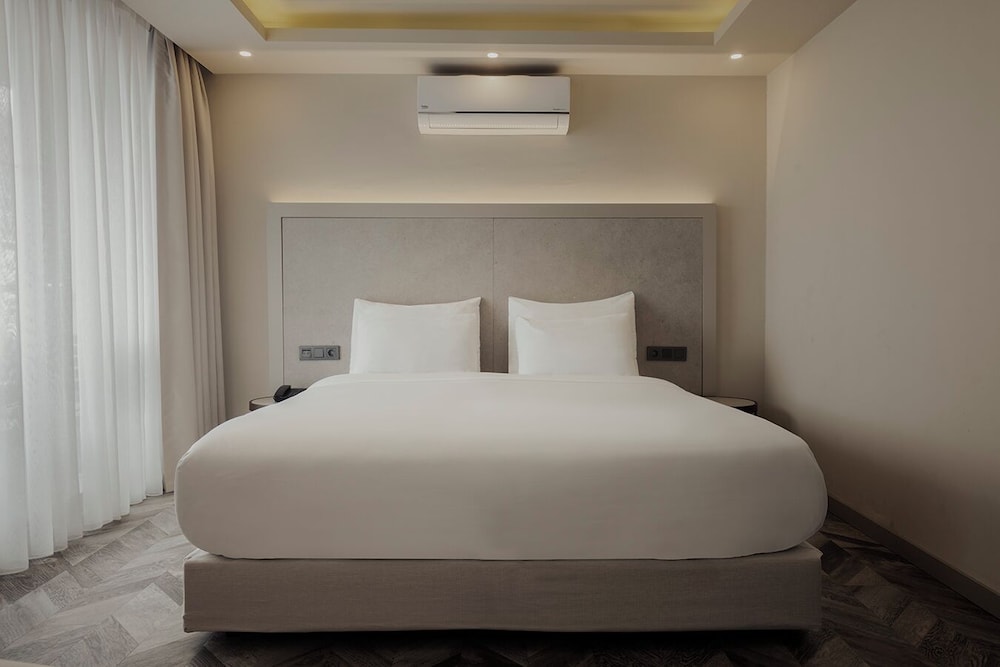 Büyük Hotel — Hotel rooms in Alanya
