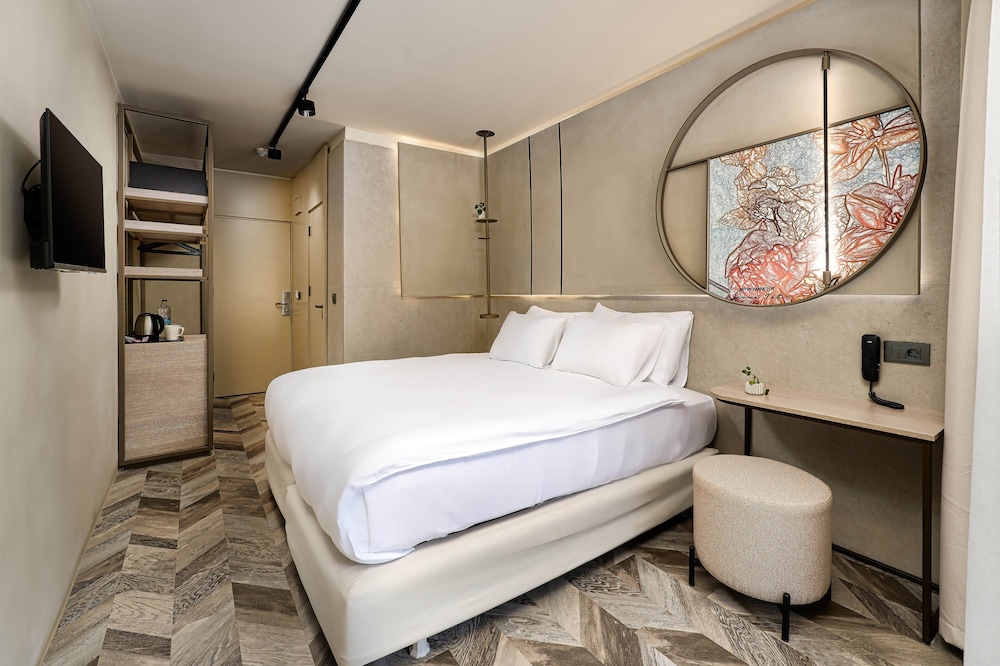 Büyük Hotel — Hotel rooms in Alanya