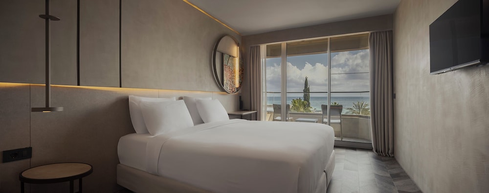 Büyük Hotel — Hotel rooms in Alanya