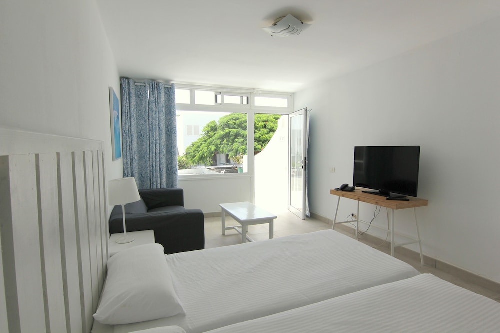 Arena Dorada - Apartments — Hotel rooms in Puerto del Carmen, Canary Islands