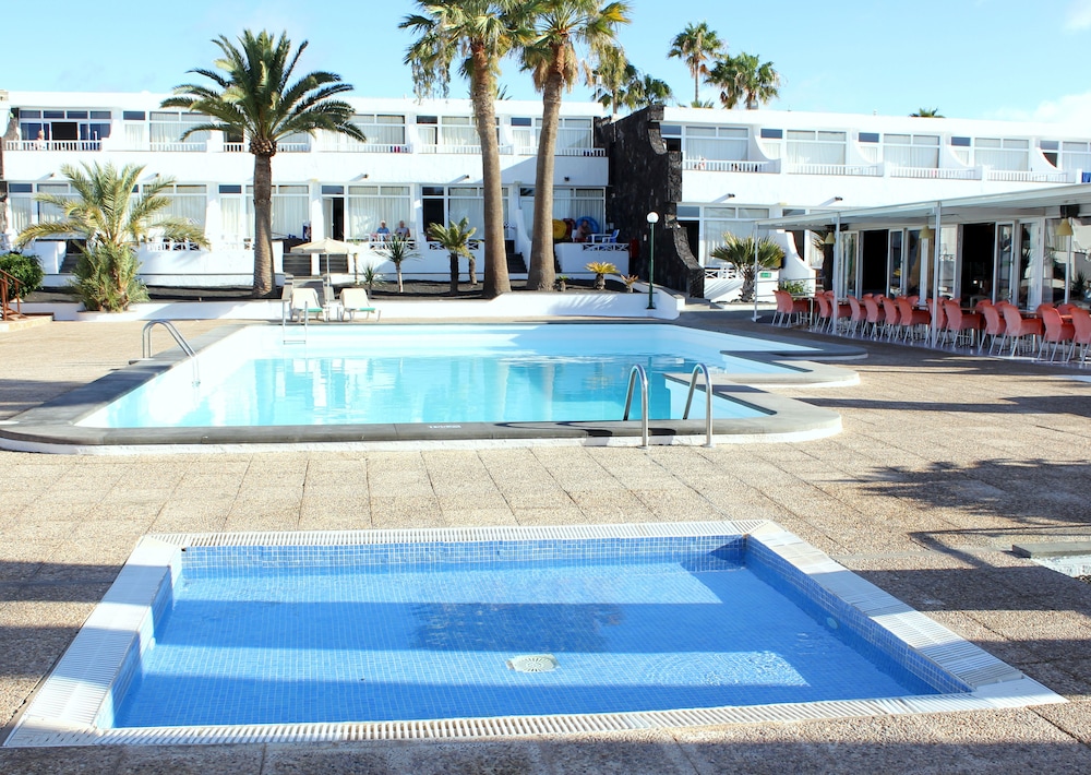 Arena Dorada - Apartments — Swimming pool in Puerto del Carmen, Canary Islands