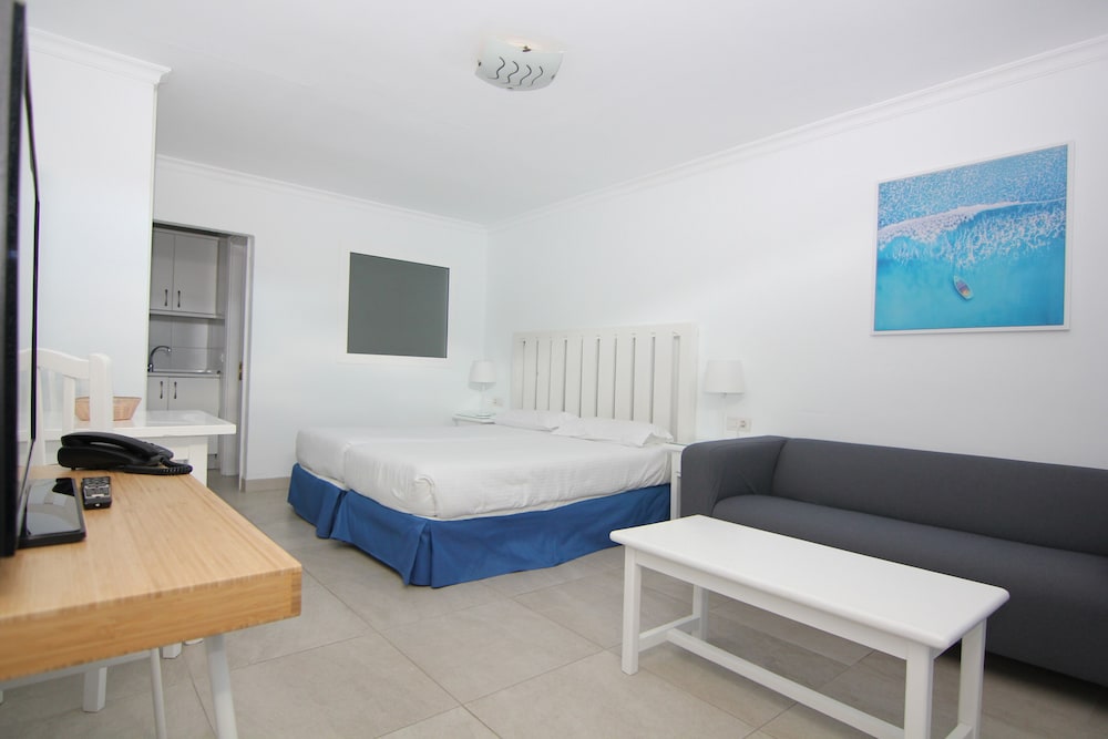 Arena Dorada - Apartments — Hotel rooms in Puerto del Carmen, Canary Islands