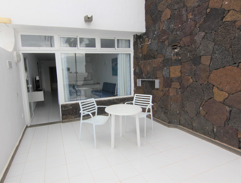 Arena Dorada - Apartments — Hotel rooms in Puerto del Carmen, Canary Islands