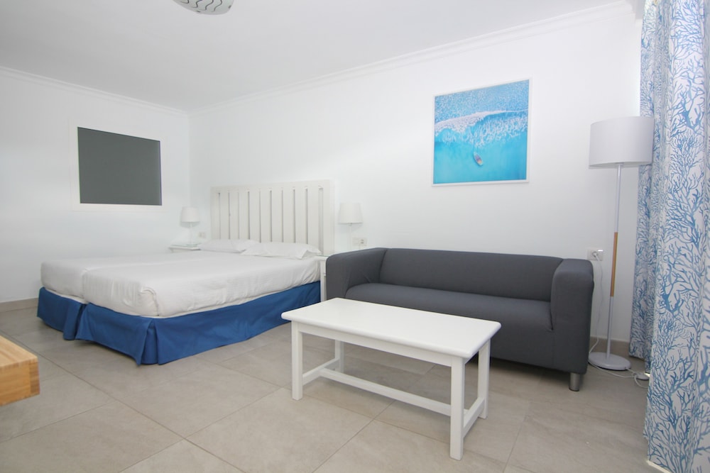 Arena Dorada - Apartments — Hotel rooms in Puerto del Carmen, Canary Islands