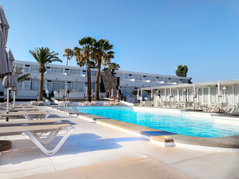 Arena Dorada - Apartments — Swimming pool in Puerto del Carmen, Canary Islands