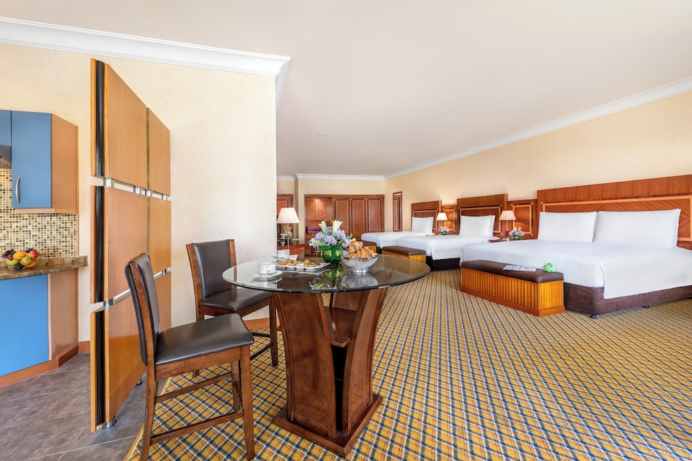 Al Raha Beach Resort & Spa — Hotel rooms in Abu Dhabi