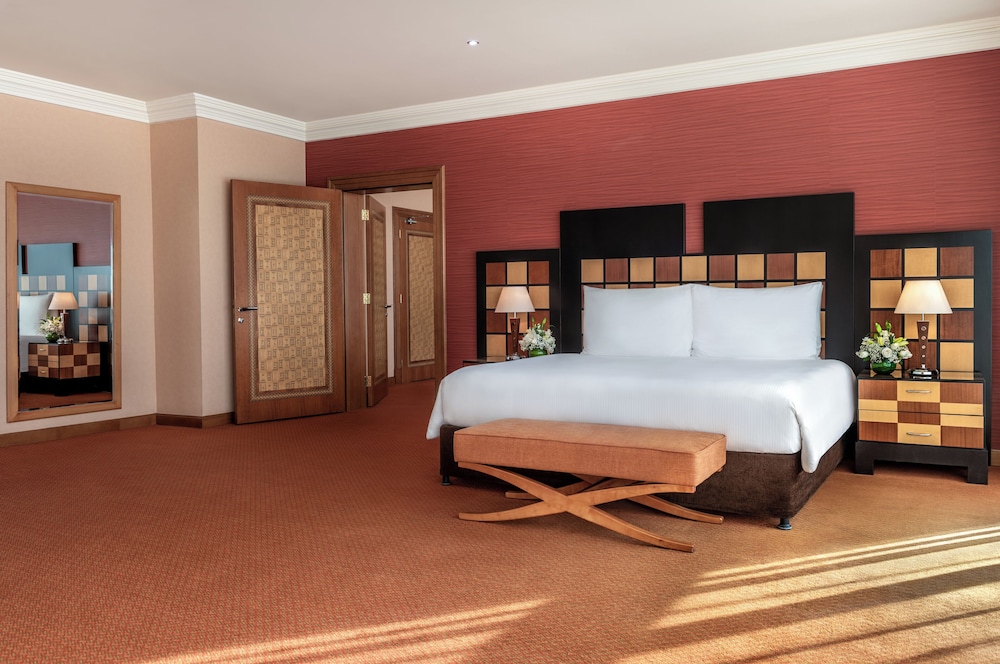 Al Raha Beach Resort & Spa — Hotel rooms in Abu Dhabi