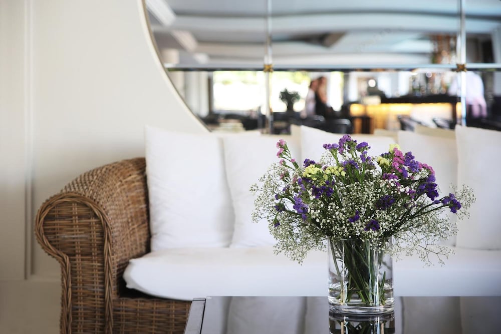 Augusta Club & Spa - Adults Only — Restaurant & bars in Lloret de Mar, Catalonia