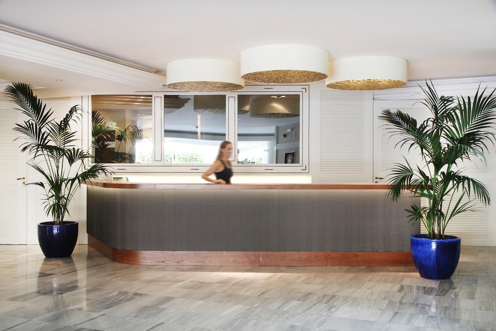 Augusta Club & Spa - Adults Only — Hotel building in Lloret de Mar, Catalonia