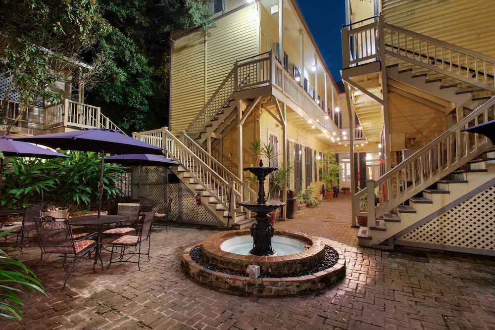 Andrew Jackson Hotel, a French Quarter Inns Hotel — Hotel building in New Orleans, Louisiana