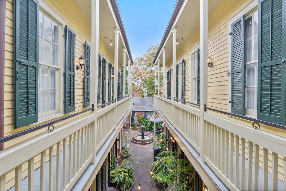 Andrew Jackson Hotel, a French Quarter Inns Hotel — Hotel building in New Orleans, Louisiana
