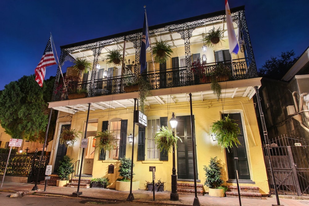 Andrew Jackson Hotel, a French Quarter Inns Hotel — Hotel building in New Orleans, Louisiana