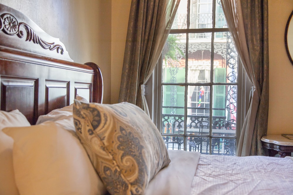 Andrew Jackson Hotel, a French Quarter Inns Hotel — Hotel rooms in New Orleans, Louisiana