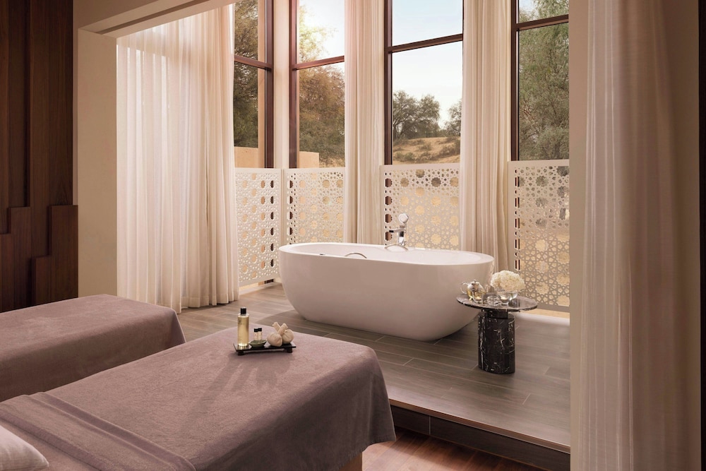 The Ritz-Carlton Ras Al Khaimah, Al Wadi Desert — Hotel rooms in Ras al Khaimah