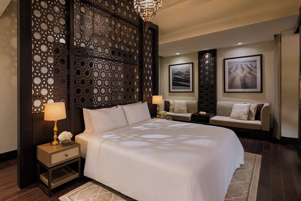 The Ritz-Carlton Ras Al Khaimah, Al Wadi Desert — Hotel rooms in Ras al Khaimah