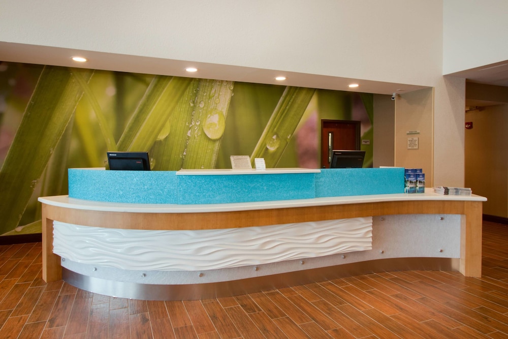 SpringHill Suites by Marriott Orlando Lake Buena Vista South — Hotel building in Kissimmee, Florida
