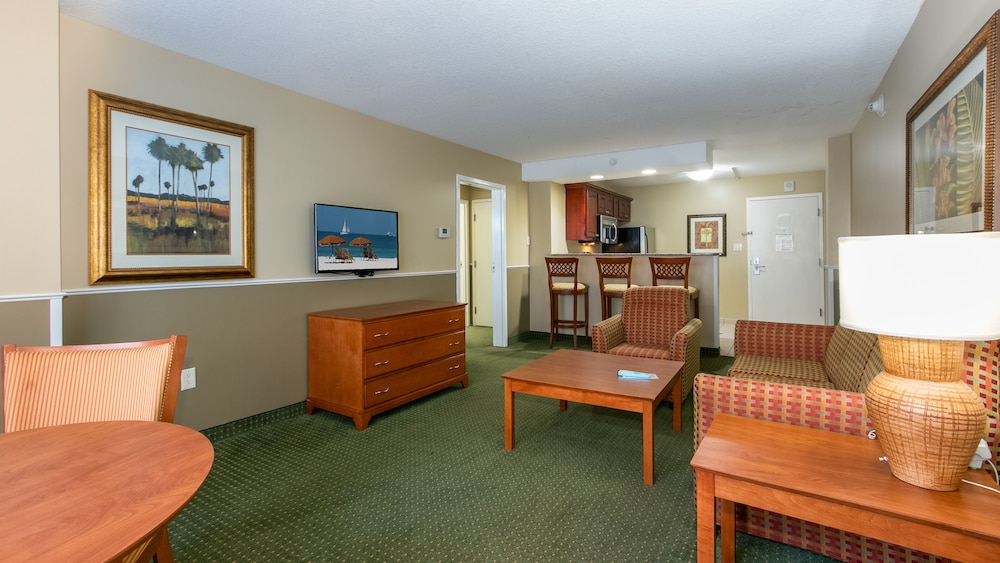 Holiday Inn & Suites Clearwater Beach by IHG — Hotel rooms in Clearwater, Florida