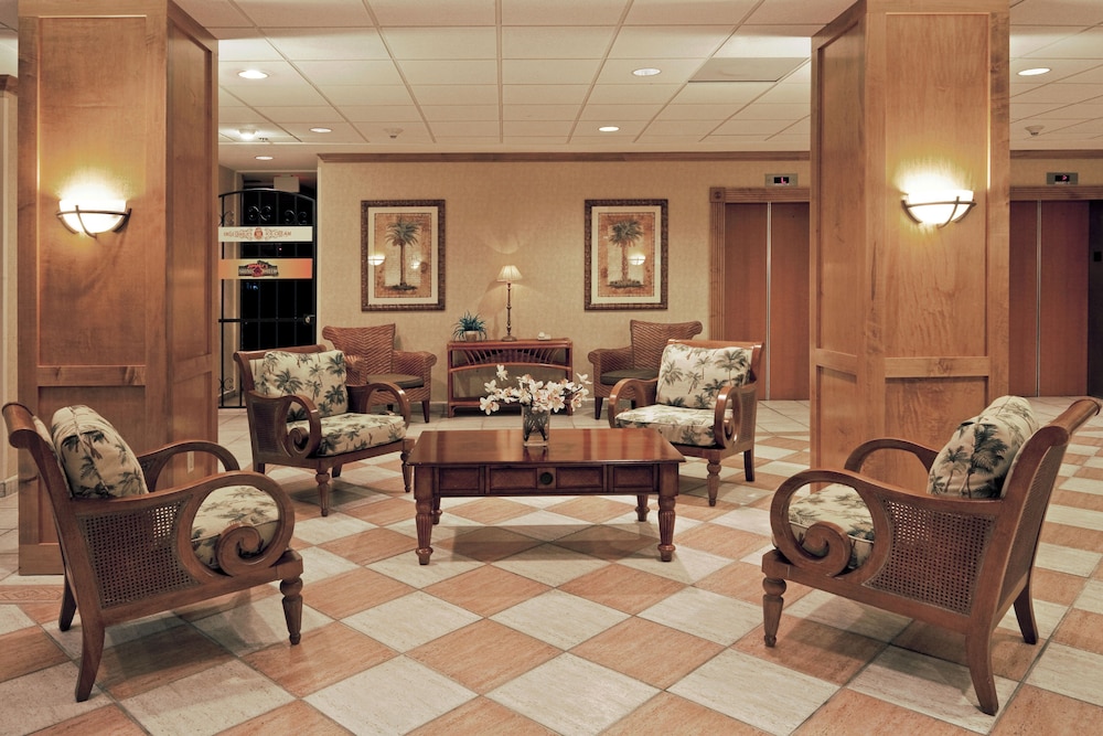 Holiday Inn & Suites Clearwater Beach by IHG — Hotel building in Clearwater, Florida