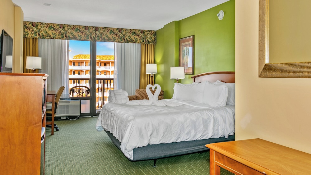 Holiday Inn & Suites Clearwater Beach by IHG — Hotel rooms in Clearwater, Florida