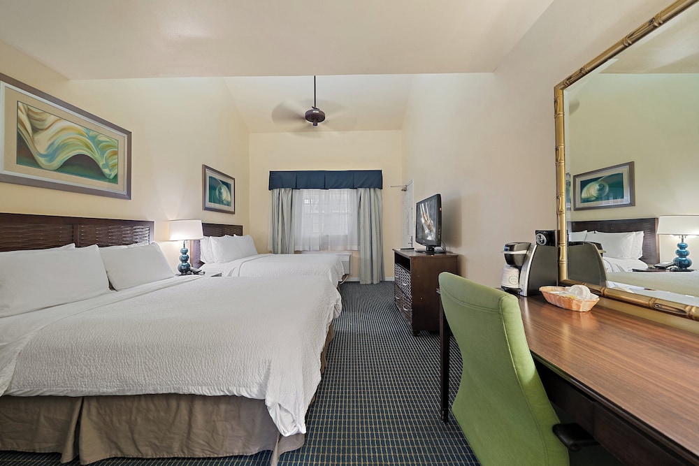 Holiday Inn & Suites Clearwater Beach S-Harbourside by IHG — Hotel rooms in Indian Rocks Beach, Florida