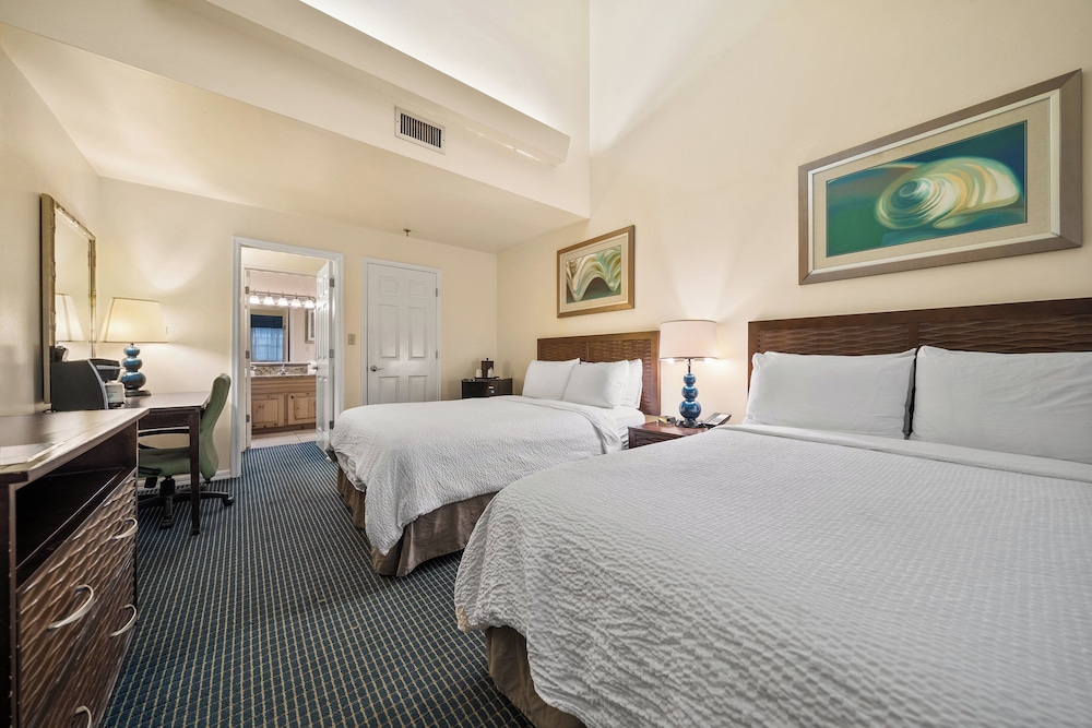 Holiday Inn & Suites Clearwater Beach S-Harbourside by IHG — Hotel rooms in Indian Rocks Beach, Florida