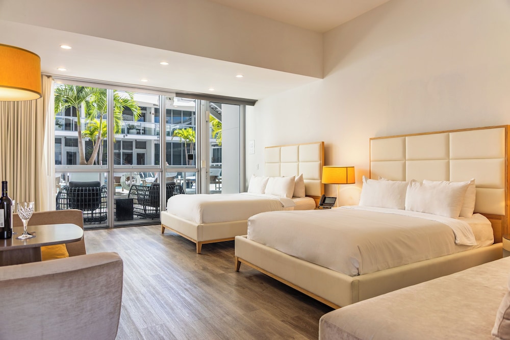 The Grayson Miami Downtown — Hotel rooms in Miami, Florida
