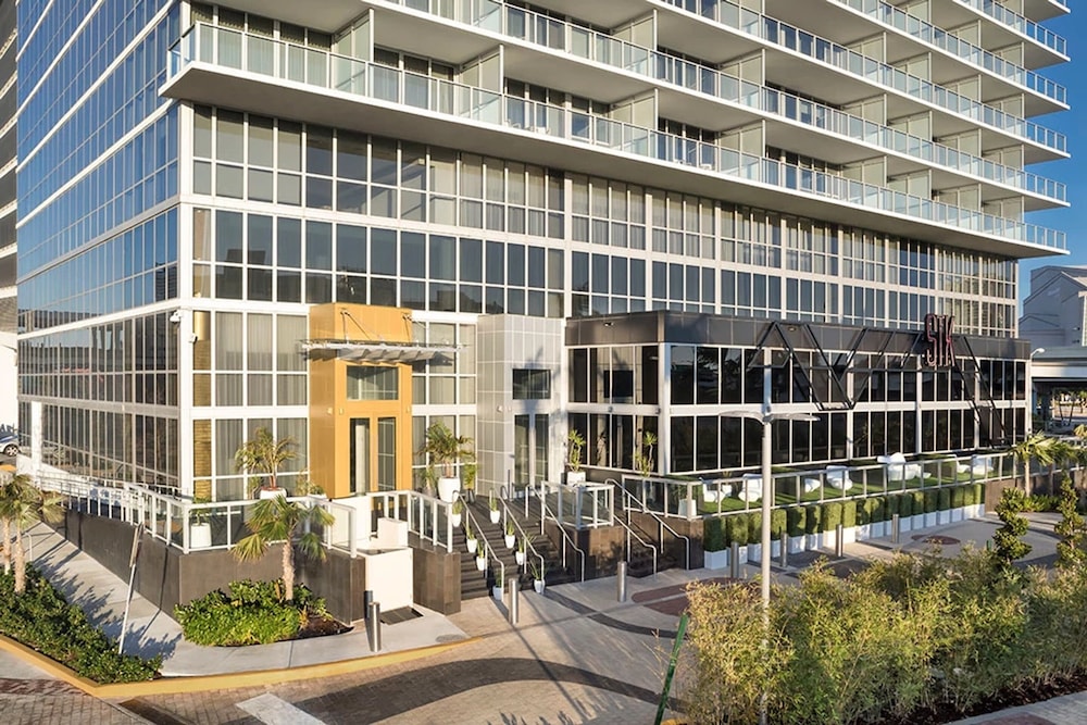 The Grayson Miami Downtown — Hotel building in Miami, Florida